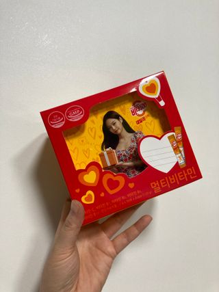 광동생활건강 [광동] 비타500데일리스틱 크리스마스 에디션 60포+20포 추가 증정&쇼핑백+스티커 gift — 5점을 준 리뷰어가 2021년 12월 올린 사용 사진