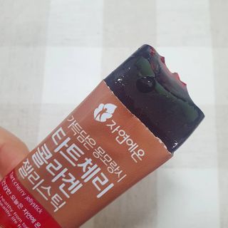 자연에온 가득담은 몽모랑시 타트체리 콜라겐 젤리스틱 — 5점을 준 리뷰어가 2021년 1월 올린 사용 사진