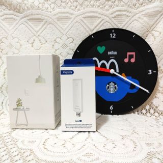 아카라 조명 스위치를 누워서 끄는 방법 (스마트 조명 스위치 2구 + 무선 리모트 스위치 1구 T1, 스마트 허브 E1) — 5점을 준 리뷰어가 2021년 11월 올린 사용 사진