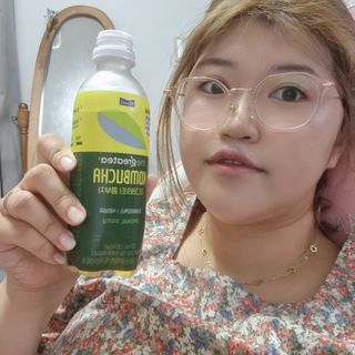 더그레잇티 콤부차 300ml *12개입 (오리지널 6개+베리리치 6개) — 5점을 준 리뷰어가 2022년 7월 올린 사용 사진