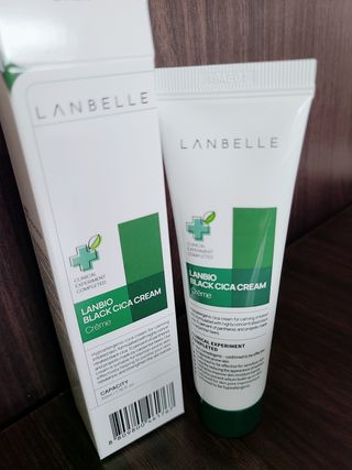랑벨 랑바이오 블랙 시카 크림 50ml(블랙비 프로폴리스, 시카 4종, 판테놀 10 함유) — 5점을 준 리뷰어가 2022년 6월 올린 사용 사진