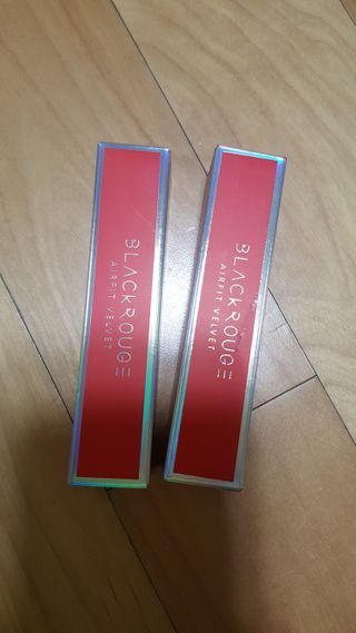 [블랙루즈] 에어 핏 벨벳틴트 시즌1 7종 중 택1+랜덤1 — 5점을 준 리뷰어가 2021년 1월 올린 사용 사진