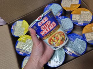 NISSIN 닛신 컵누들  4종 - 씨푸드오리지날, 씨푸드 스파이시, 씨푸드 커리, 씨푸드 XO소스 — 5점을 준 리뷰어가 2022년 5월 올린 사용 사진