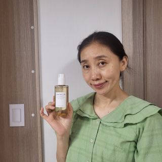 스킨1004 [SKIN1004] 마다가스카르 센텔라 라이트 클렌징 오일 200ml — 5점을 준 리뷰어가 2024년 8월 올린 사용 사진