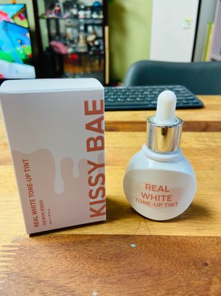KISSY BAE 키시베이 키시베이 리얼화이트 톤업틴트 — 4.5점을 준 리뷰어가 2021년 8월 올린 사용 사진