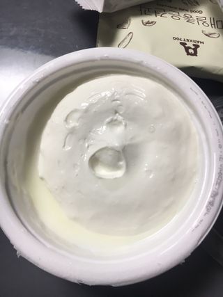 숲골 꾸덕꾸덕 그릭요거트 150g 2개 — 4.5점을 준 리뷰어가 2021년 11월 올린 사용 사진