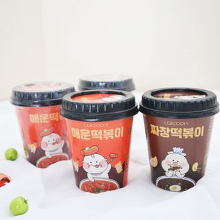 유비쿡 컵떡볶이 매운컵떡볶이2개/ 짜장컵떡볶이 2개  총 4개세트 — 5점을 준 리뷰어가 2021년 5월 올린 사용 사진