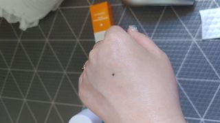 체르엠 스템앤셀 비타민 브라이트닝 에센스 30ml 1개 — 5점을 준 리뷰어가 2021년 9월 올린 사용 사진