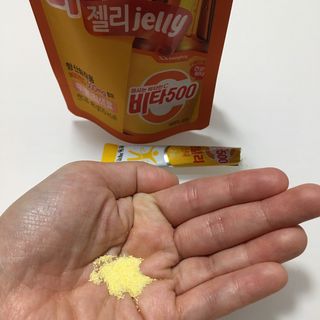 광동생활건강 [광동] 비타500데일리스틱 70포+쇼핑백+구미3개 — 5점을 준 리뷰어가 2021년 12월 올린 사용 사진