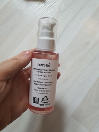 썸헤어 / SUMHAIR 썸헤어 실키 테라피 헤어 에센스 — 5점을 준 리뷰어가 2021년 4월 올린 사용 사진