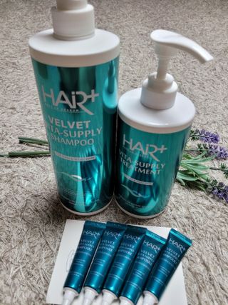 헤어플러스 가는모발용 비타 서플라이 샴푸, 트리트먼트, 앰플 5개SET — 5점을 준 리뷰어가 2021년 7월 올린 사용 사진