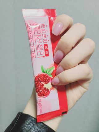 헬스업_쁘띠쁘띠석류콜라겐젤리_20g x 14포 — 5점을 준 리뷰어가 2021년 3월 올린 사용 사진