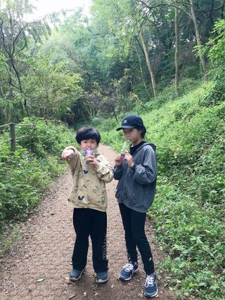 탐라원 건강 어린이 주스, 생생한 주스 3종 - 유기 감귤 주스, 당근과 사과 주스, 감귤 주스 — 5점을 준 리뷰어가 2021년 10월 올린 사용 사진