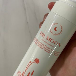MF프리 [닥터문] 유산균 락토케어 질경초 여성청결제 200ml (폼타입) — 5점을 준 리뷰어가 2024년 8월 올린 사용 사진