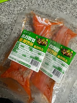 밸런스 다이어트랩 밸다랩 프리미엄 훈제연어 슬라이스 120g — 5점을 준 리뷰어가 2023년 5월 올린 사용 사진