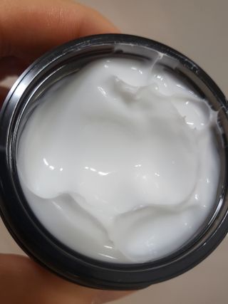 비프리코스메틱 뉴 프레쉬 크림 80ml — 4점을 준 리뷰어가 2023년 2월 올린 사용 사진