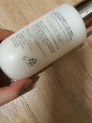 뷰니오 더마플러스 카밍 에멀전200ml — 5점을 준 리뷰어가 2020년 12월 올린 사용 사진