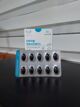 메디포스트 모비타 아쿠아셀 엔초비오메가3 60캡슐 — 5점을 준 리뷰어가 2022년 12월 올린 사용 사진