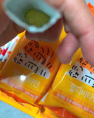 광동생활건강 [광동] 비타 500 데일리 스틱 VB, VC를 함유한 멀티비타민 30포+30포 — 5점을 준 리뷰어가 2022년 10월 올린 사용 사진