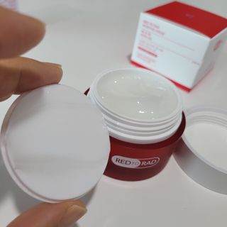레드투래드 센서티브 슈퍼 크림 50ml — 5점을 준 리뷰어가 2021년 8월 올린 사용 사진