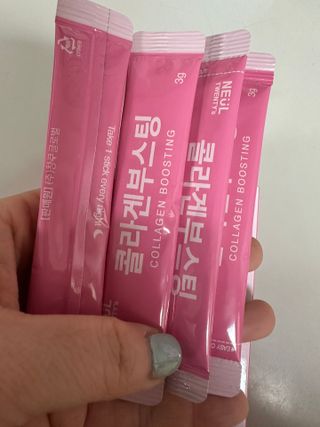 늘20s 콜라겐 부스팅_COLLAGEN BOOSTING — 5점을 준 리뷰어가 2023년 2월 올린 사용 사진