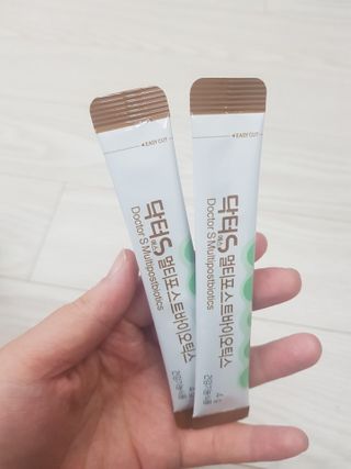 닥터s 멀티포스트바이오틱스 — 5점을 준 리뷰어가 2021년 2월 올린 사용 사진