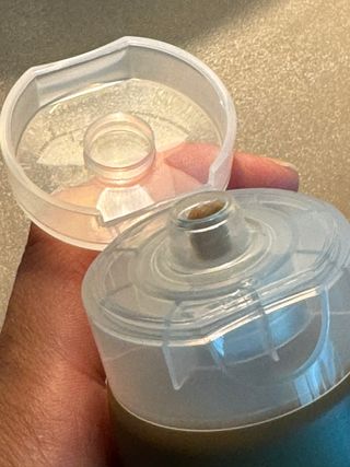 스킨1004 [SKIN1004] 마다가스카르 센텔라 앰플 폼 125ml — 5점을 준 리뷰어가 2024년 8월 올린 사용 사진