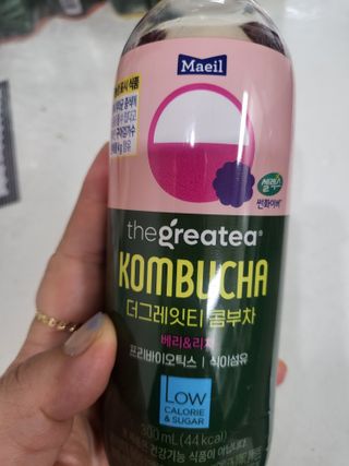 더그레잇티 콤부차 [매일유업] 더그레잇티 44kcal 콤부차 300ml *12개입 (오리지널 6개+베리리치 6개) — 5점을 준 리뷰어가 2023년 8월 올린 사용 사진