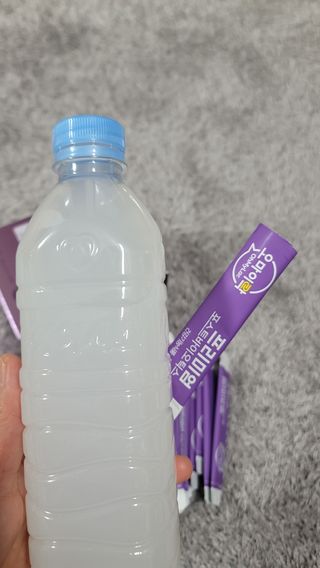 [유산균] 오마이락 프리미엄 포스트바이오틱스 30P — 5점을 준 리뷰어가 2022년 11월 올린 사용 사진
