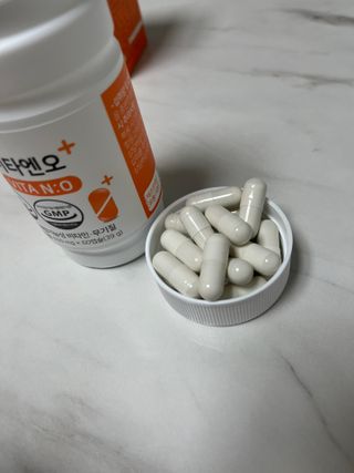 프리마인 성큼다가온 봄, 이너뷰티를 챙겨야 피부도 화사하게, 컨디션도 활기차게. 흡수율을 높인 고효율 비타민. — 5점을 준 리뷰어가 2022년 12월 올린 사용 사진