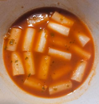 나우  [요리궁리] 매콤달콤 꽃떡볶이 6개입 세트 — 4점을 준 리뷰어가 2025년 1월 올린 사용 사진
