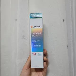 리더스코스메틱 리더스 카밍 바이오틱스 선 에센스 SPF 50+ PA++++ — 5점을 준 리뷰어가 2022년 7월 올린 사용 사진