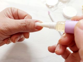 1+2 뷰젤 매직케어 손톱영양제+스톤푸셔+코인타올 셀프 네일케어 — 5점을 준 리뷰어가 2022년 10월 올린 사용 사진