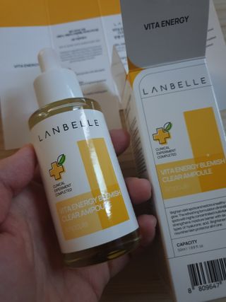 랑벨 비타 에너지 잡티 앰플 50ml 고농축 비타민, 저자극, 수분 촉촉, 미백 앰플 — 5점을 준 리뷰어가 2022년 4월 올린 사용 사진