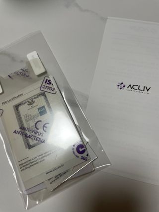 아클리브 Eco 항균 항바이러스 액정 보호필름(iPhone) — 5점을 준 리뷰어가 2022년 7월 올린 사용 사진