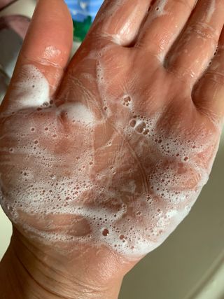 [바이오맥스] 프로코어 탈모완화샴푸 1000ml — 5점을 준 리뷰어가 2022년 11월 올린 사용 사진