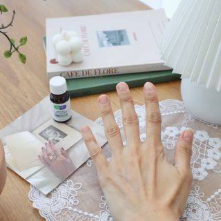 톱메드 free 더마 네일 컨디셔닝 세럼 — 5점을 준 리뷰어가 2023년 11월 올린 사용 사진