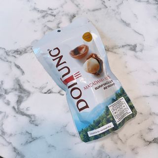 도이퉁 마카다미아 넛 90g  로얄 마카넛 오리지널 쏠트 허니 — 5점을 준 리뷰어가 2021년 9월 올린 사용 사진