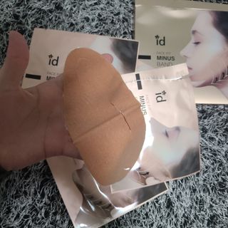 아이디플라코스메틱 아이디 페이스핏 마이너스 밴드 v2 — 5점을 준 리뷰어가 2021년 10월 올린 사용 사진
