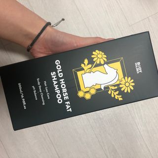 [바디홈즈] 골드 마유 샴푸 — 5점을 준 리뷰어가 2021년 1월 올린 사용 사진