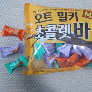 델리스 오트 밀키 초콜릿 바 — 5점을 준 리뷰어가 2022년 3월 올린 사용 사진