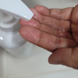 [닥터문] 센텔라 시카케어 화이트머스크 바디워시 1000ml — 5점을 준 리뷰어가 2023년 7월 올린 사용 사진