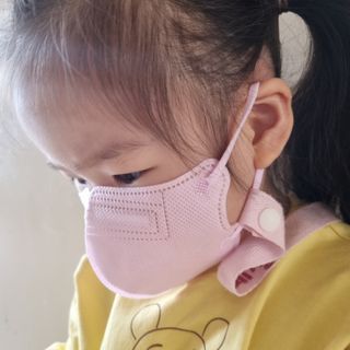 애니가드키즈 라이트 소형 5컬러 각 10매입 [크리미베이지, 코튼핑크, 블루레이크, 페일로즈, 민트그린] — 5점을 준 리뷰어가 2022년 6월 올린 사용 사진