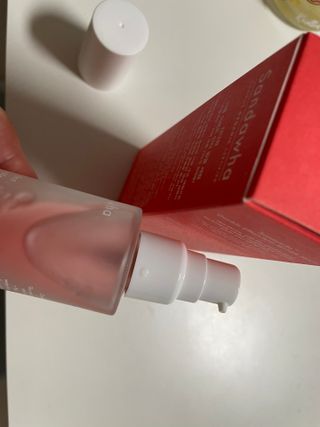 산다화 더블 이펙트 안티 링클 세럼 50ml — 5점을 준 리뷰어가 2023년 2월 올린 사용 사진