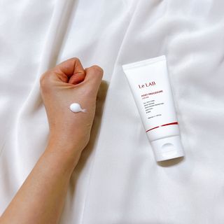 르랩 포스트 프로시져 피부과 재생크림, 울트라 리바이탈 Y존 보습크림 50ml SET — 5점을 준 리뷰어가 2022년 12월 올린 사용 사진