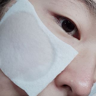 리더스코스메틱 리더스 카밍 바이오틱스 에센스 워터 — 5점을 준 리뷰어가 2021년 1월 올린 사용 사진