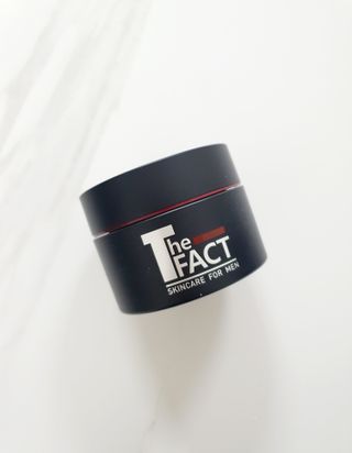 The Fact 더팩트 에스에프엔 브라이트닝 안티 링클 크림 50ml — 5점을 준 리뷰어가 2022년 5월 올린 사용 사진