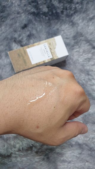 [스킨1004] 마다가스카르 센텔라 앰플 100ml — 4.5점을 준 리뷰어가 2024년 5월 올린 사용 사진