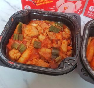 한성기업 무볼레 닭떡볶이+해물떡볶이 2종 세트 — 5점을 준 리뷰어가 2021년 9월 올린 사용 사진