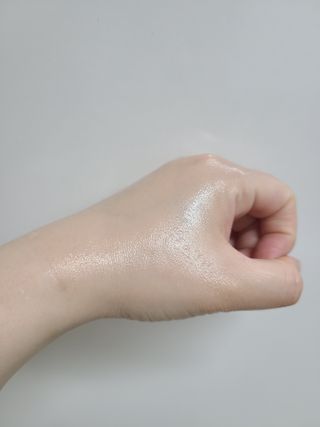 브에노 파리퀸 윌 페이스 오일 — 5점을 준 리뷰어가 2021년 6월 올린 사용 사진